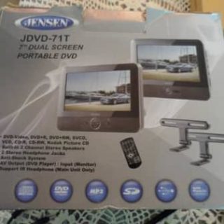 JENSEN 7′ DUAL SCREEN DVD+BKTS
