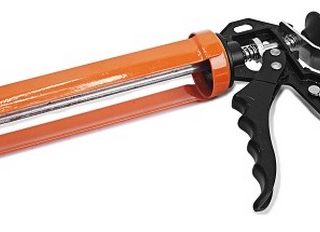 TRIGGER CAULKING GUN H/DUTY