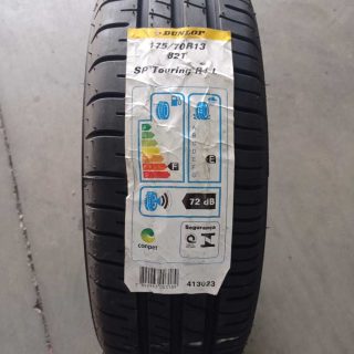 Dunlop 82t sp sport 560 175/70/13